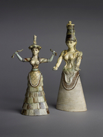 Photograph of two Plaster replicas of the Knossos ‘snake goddesses’ in the Ashmolean Museum